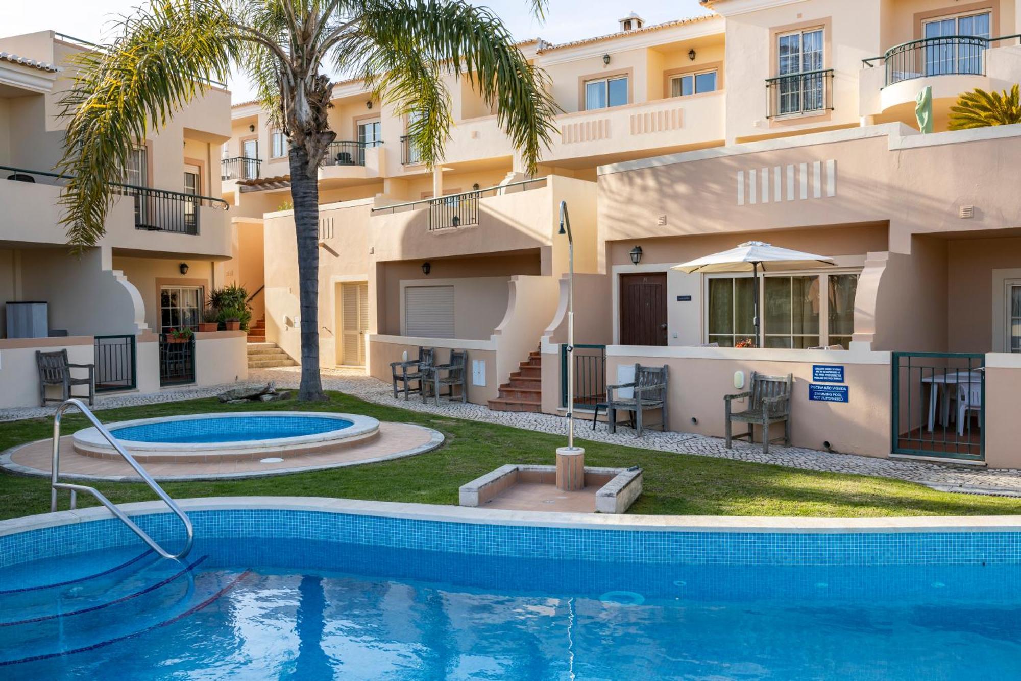 Casa Keira Luz